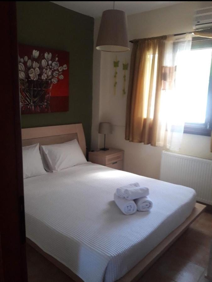 Hill Blue Apartment Nikiti  Bagian luar foto
