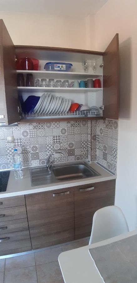 Hill Blue Apartment Nikiti  Bagian luar foto